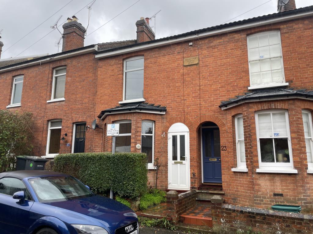 Lot: 74 - HOUSE FOR MODERNISATION -